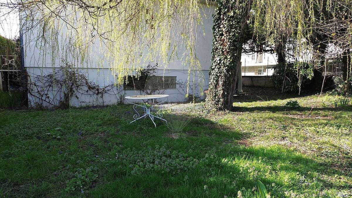 Maison à COULANGES-LES-NEVERS