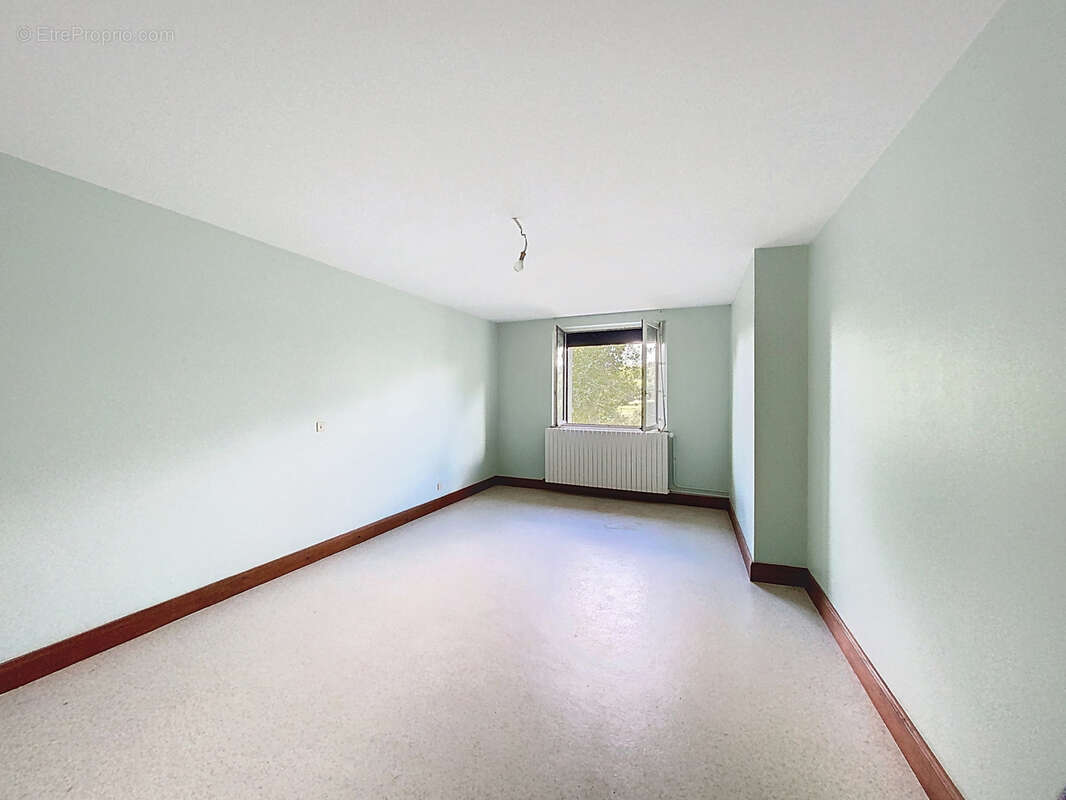 Maison à HAN-SUR-MEUSE