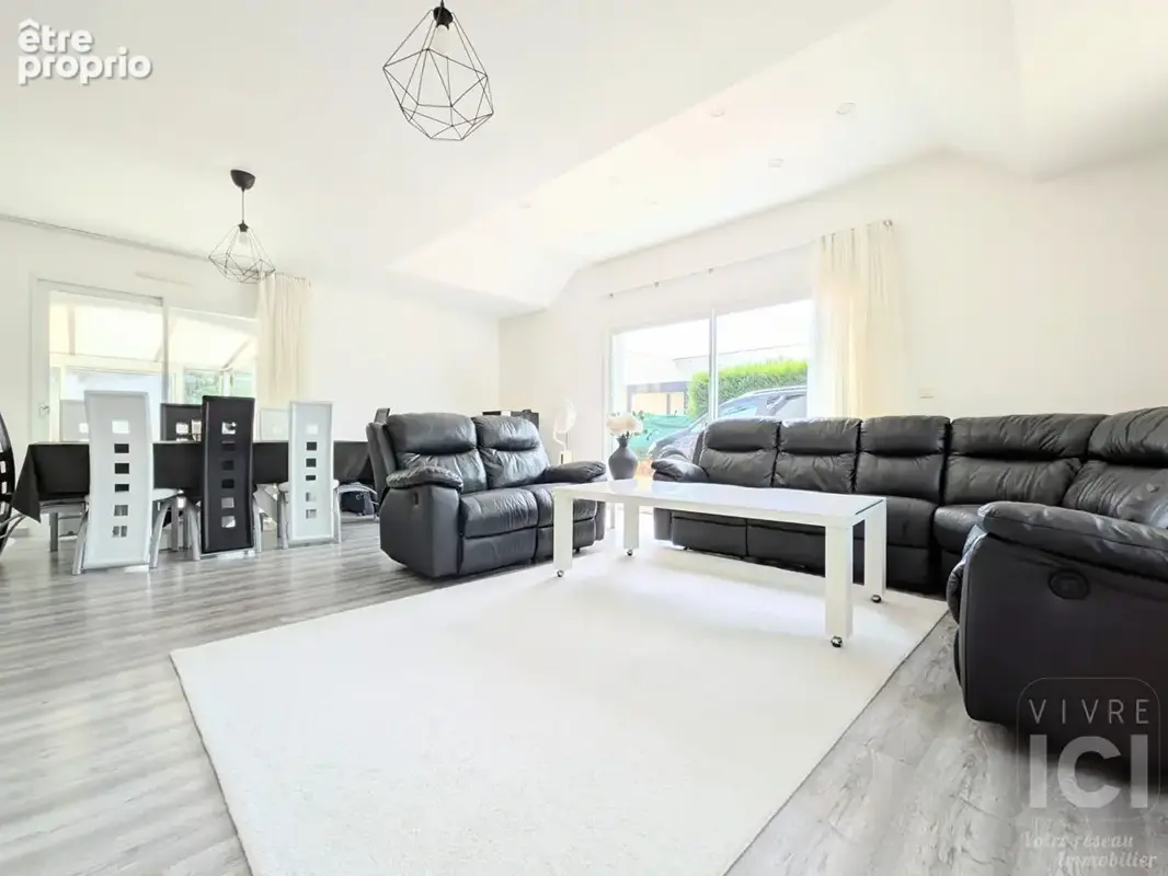 BOURG de Casson - Maison 153 m² avec terrain de 932 m² - photo 7