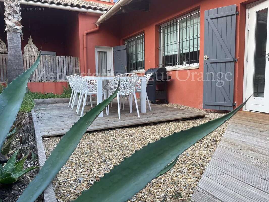 Appartement à GRIMAUD