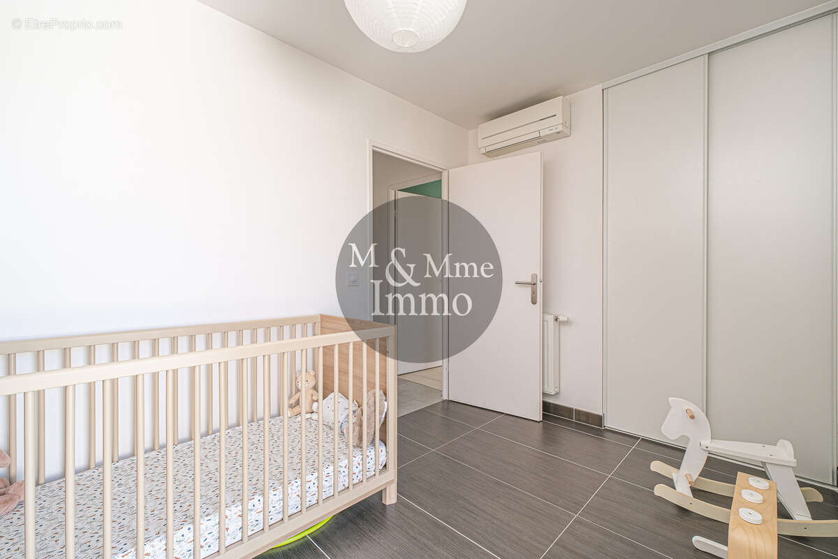Appartement à MARSEILLE-11E