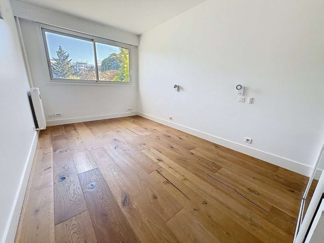 Appartement à GARCHES