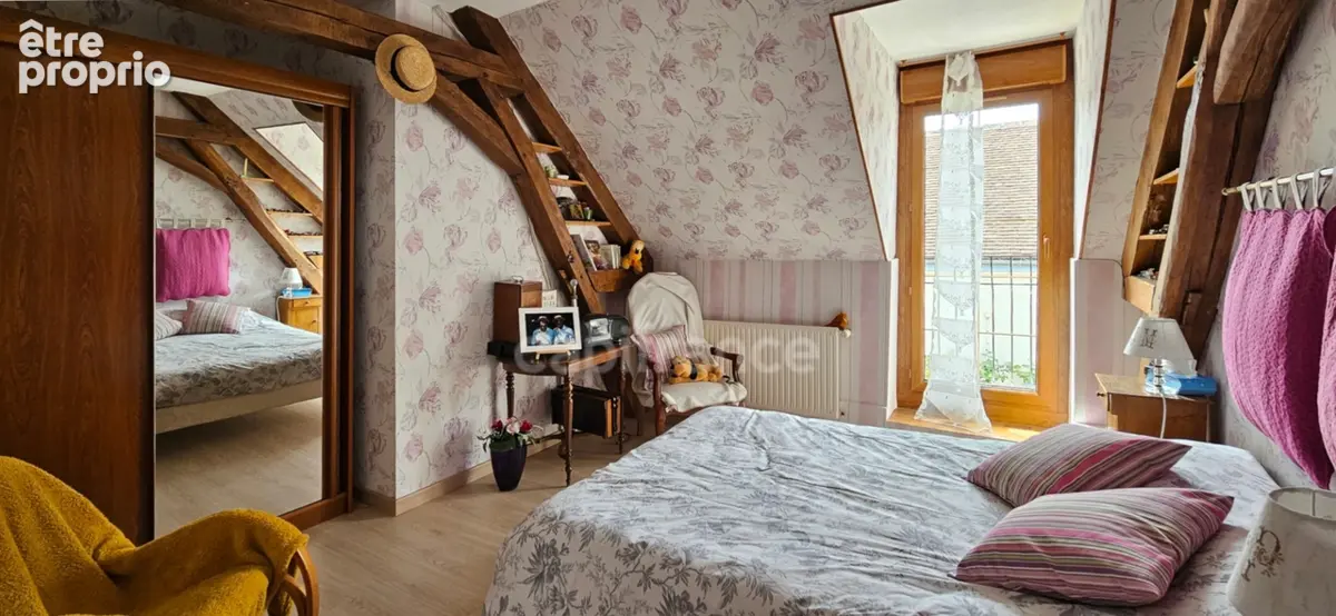 Noyers-sur-Cher (Loir-et-Cher), à vendre LONGERE familiale 7 pièces de 180 m² - photo 5
