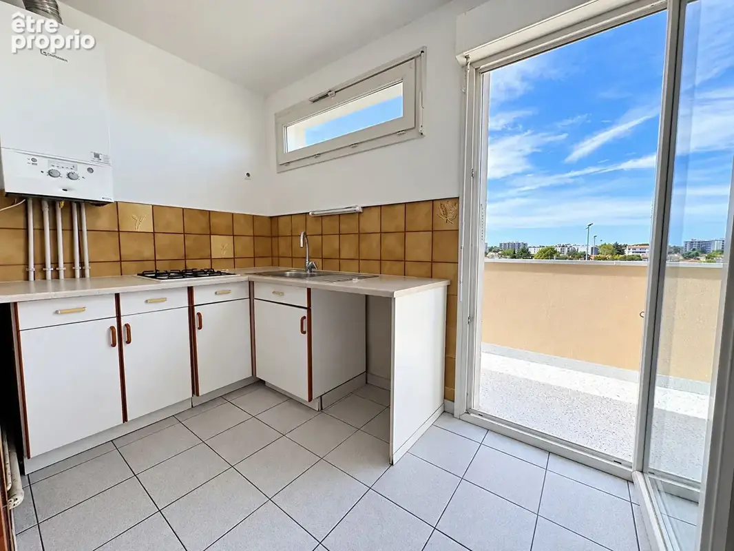 Appartement 3 pièces de 70m² + 2 Balcons + Parking sous-sol ! - photo 4