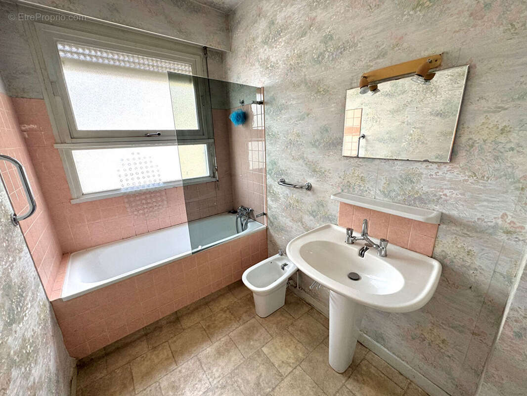 Appartement à LAMBALLE