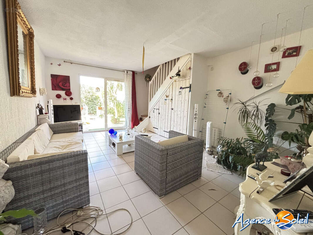 Maison 59 m² à Fleury  - photo 3