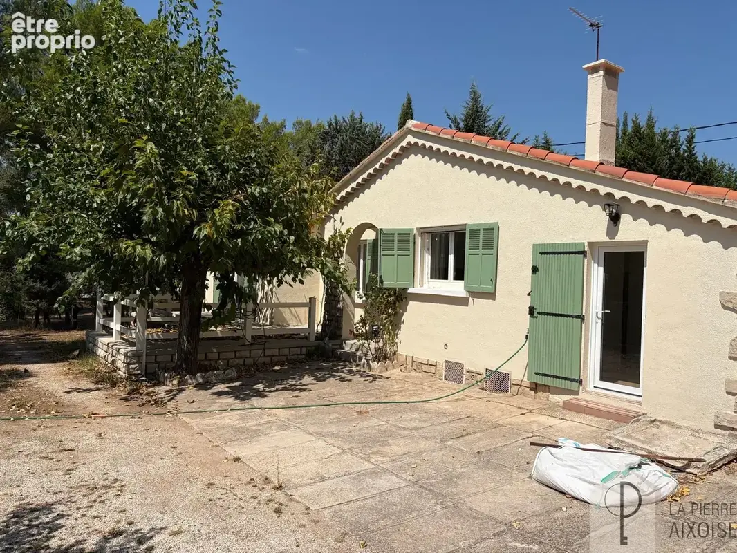 Maison rénovée T5 plain pied Eguilles Sud - photo 25