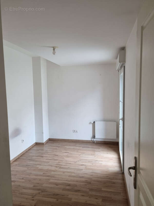 Appartement à SAVIGNY-SUR-ORGE