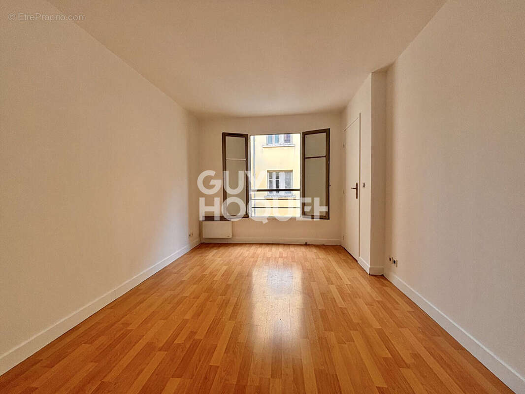 Appartement à SAINT-OUEN