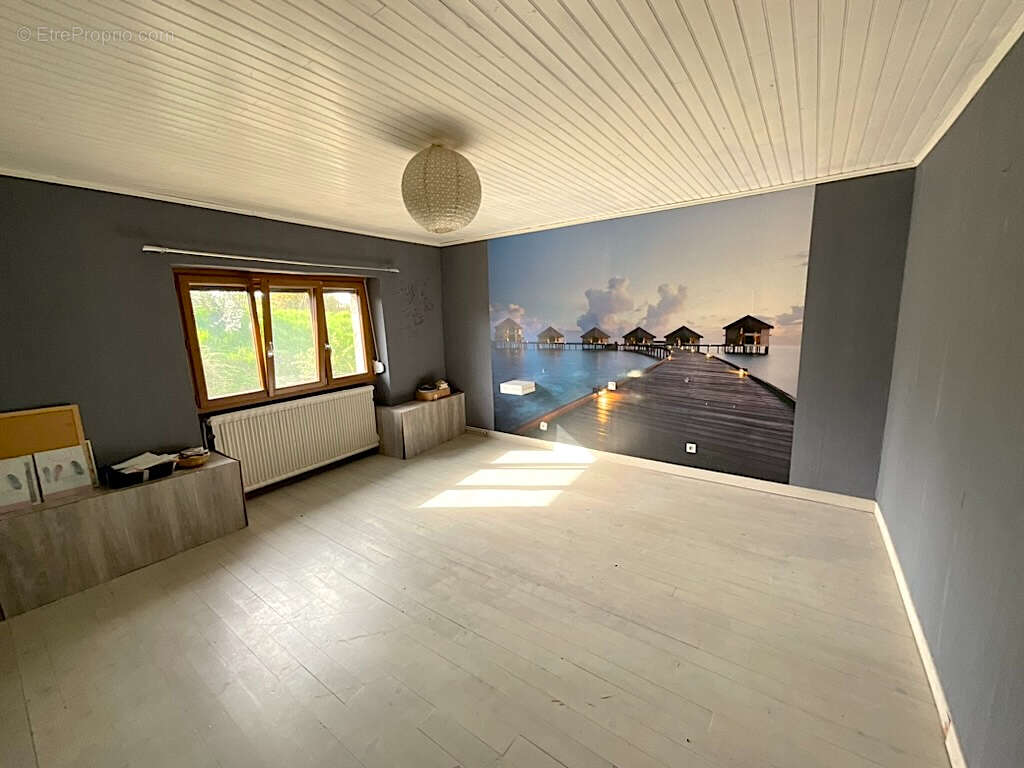 Maison à BAULAY