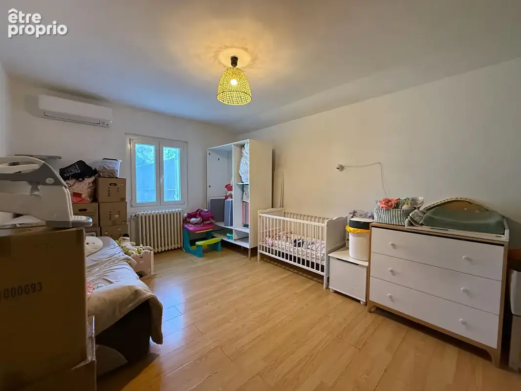 Appartement F4 Montluçon 139.3 m2 avec cour et garage - photo 6