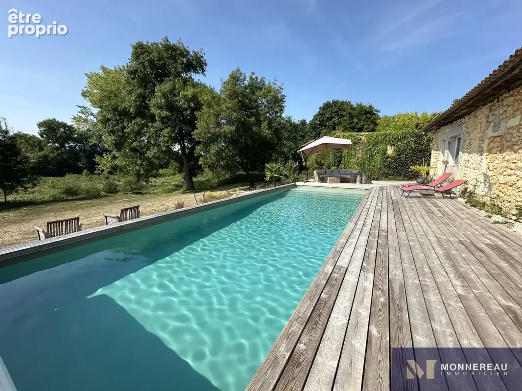 Maison de maitre avec parc et piscine - photo 22