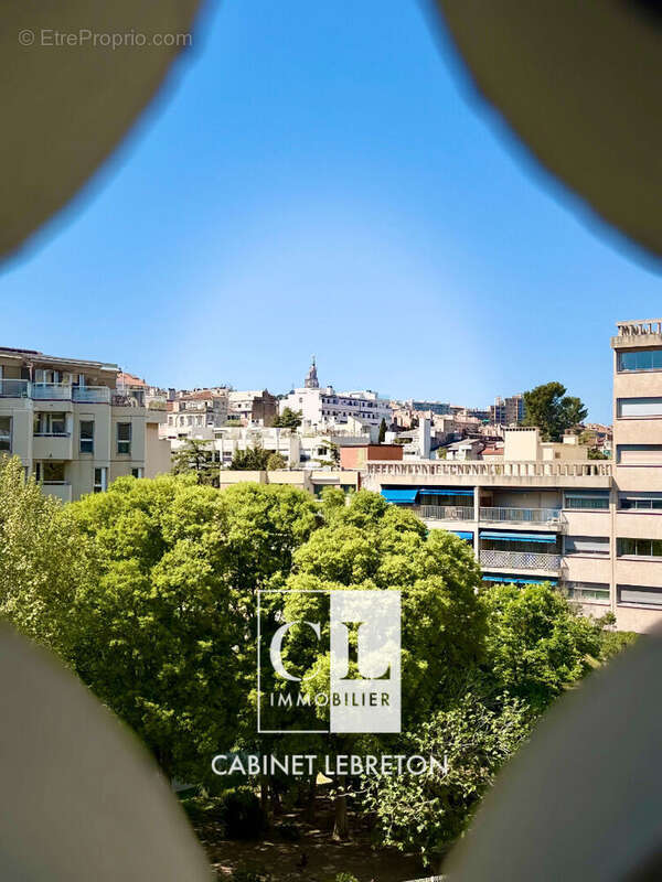 Appartement à MARSEILLE-8E