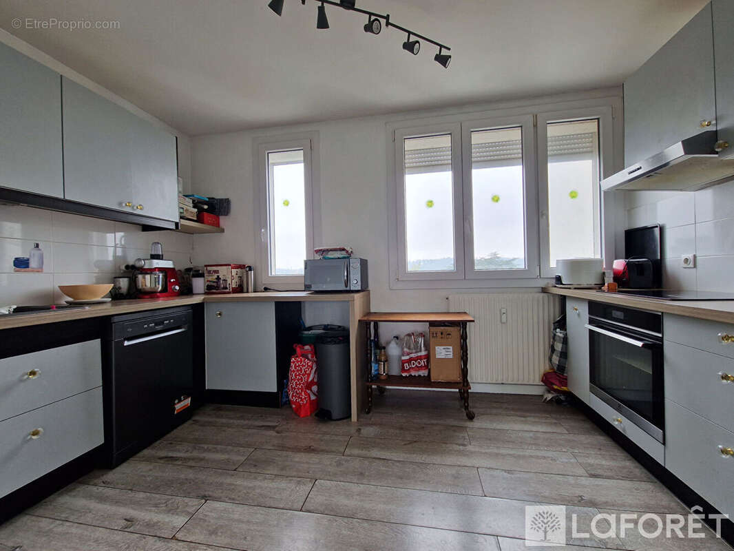 Appartement à OULLINS