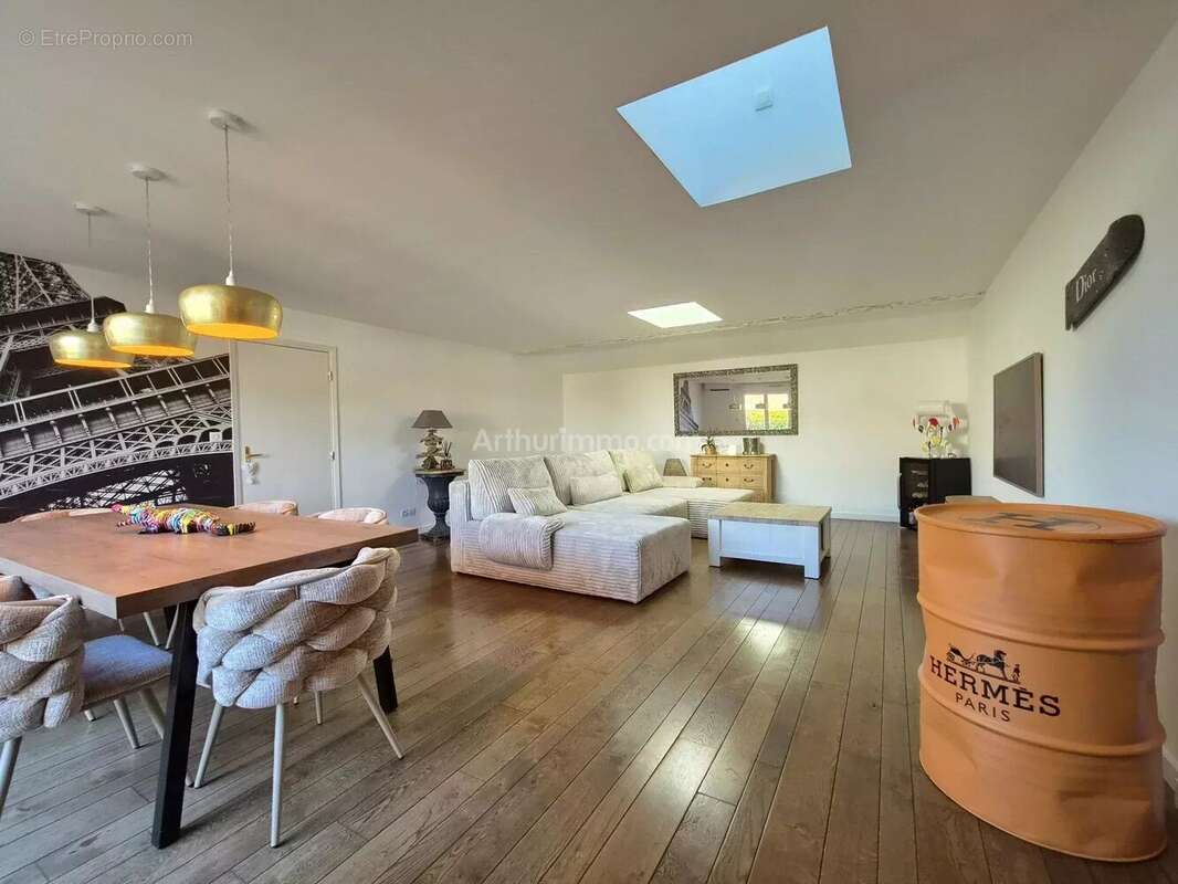 Vente Appartement Draguignan(83300) 425 000ï¿œ - photo 2