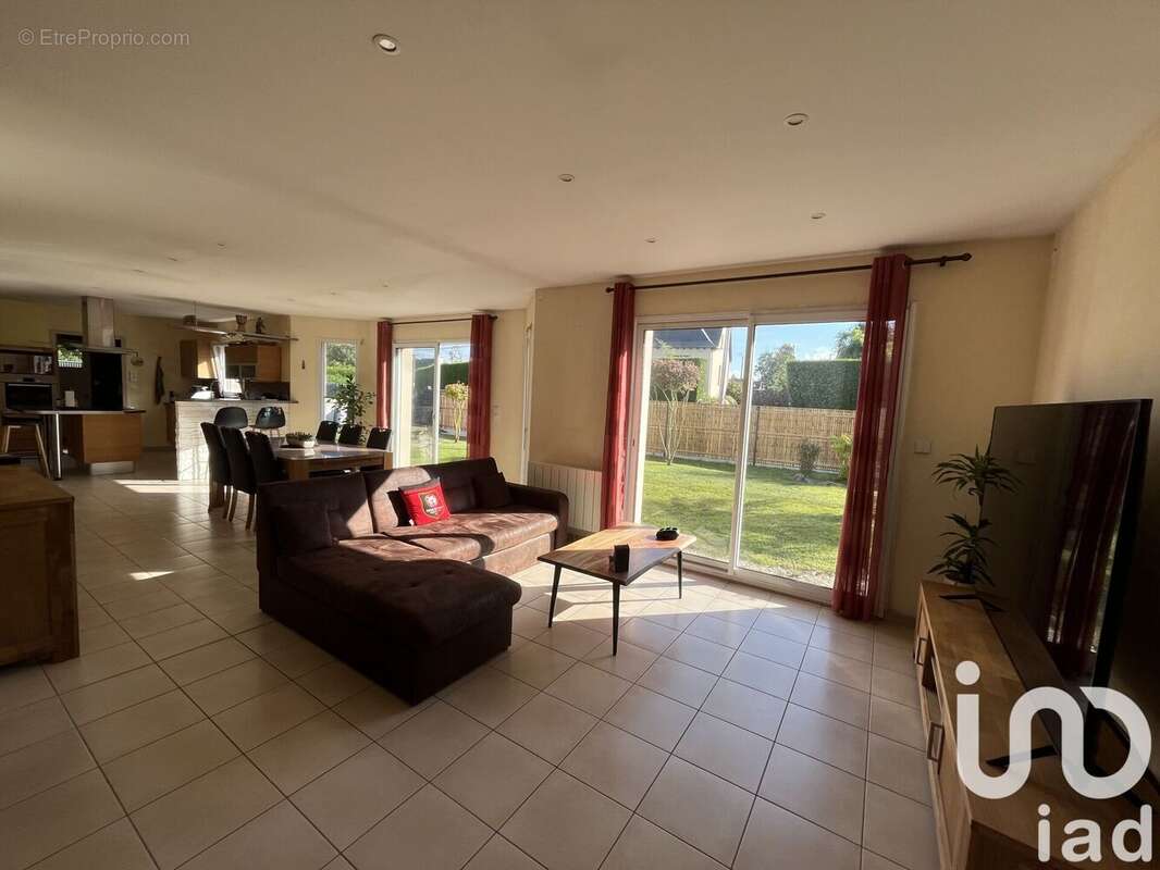 Photo 9 - Maison à MINIAC-MORVAN