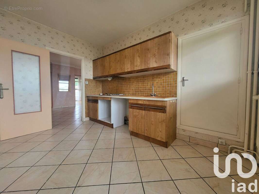 Photo 3 - Appartement à SAINT-ETIENNE