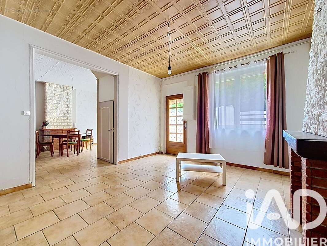 Maison 109 m² à Sin-Le-Noble  - photo 2