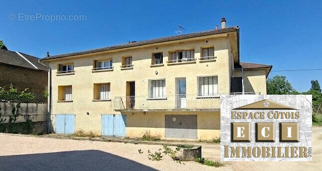 Appartement à SAINT-GEOIRS
