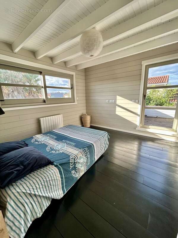 Maison à VILLENEUVE-DE-LA-RAHO