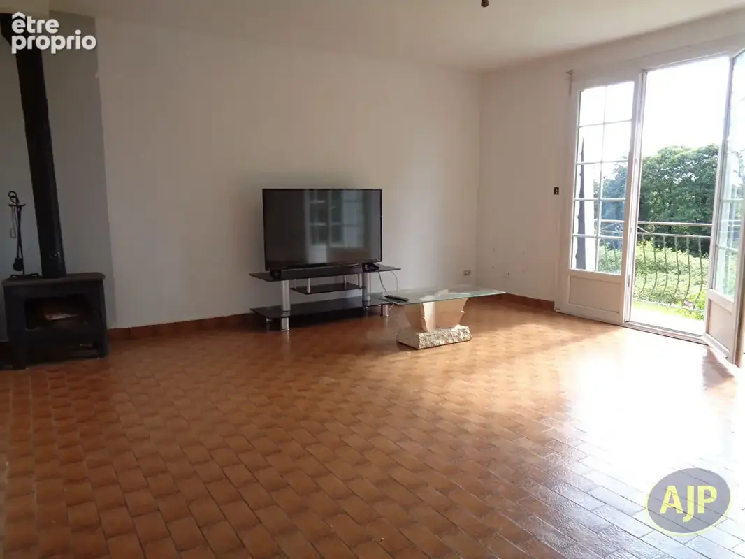 Maison Cruguel 6 pièce(s) 110 m2 - photo 5
