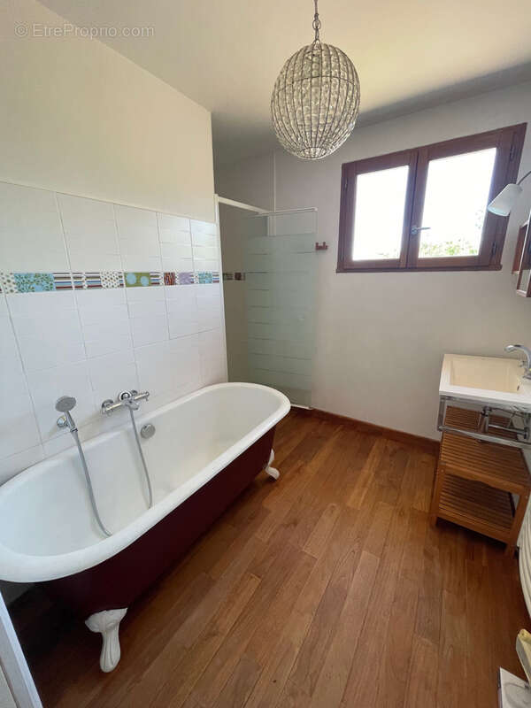 Maison à CASTELNAU-DE-GUERS