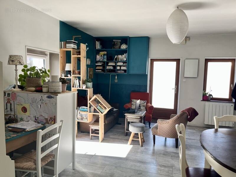 Maison à LEGE