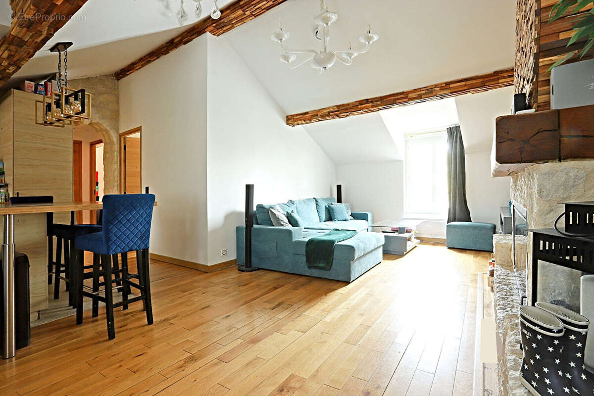 Appartement à NANTERRE