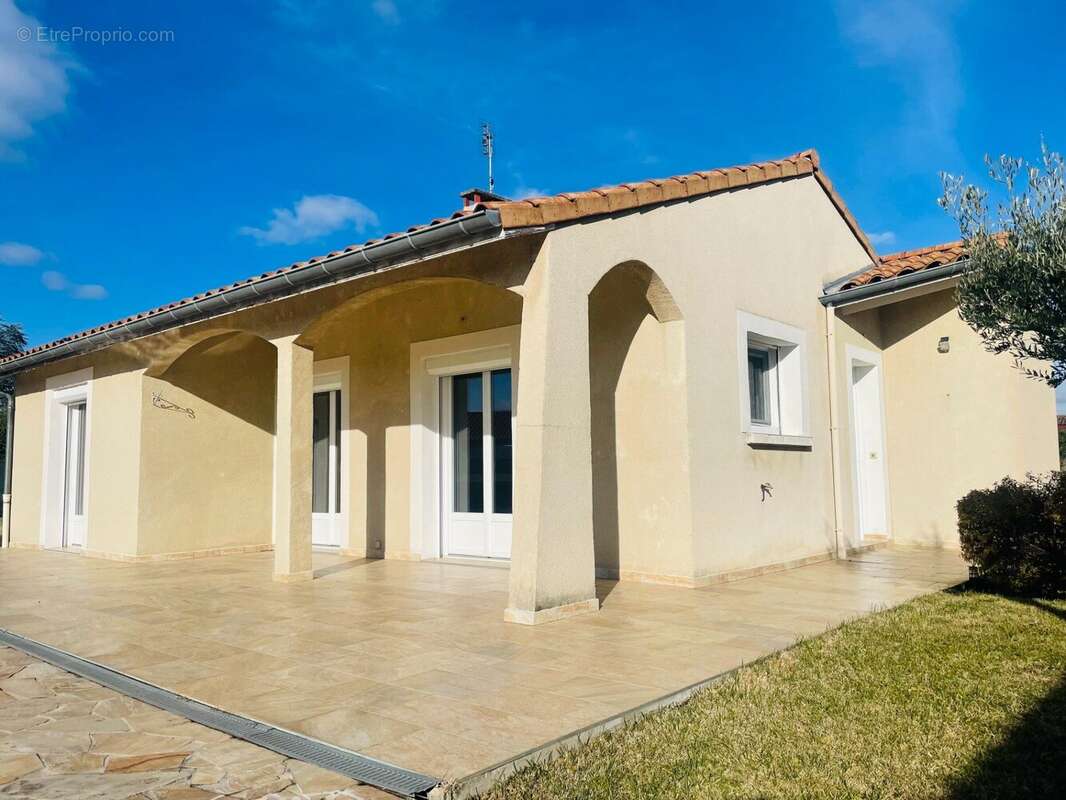 Maison à MOURS-SAINT-EUSEBE