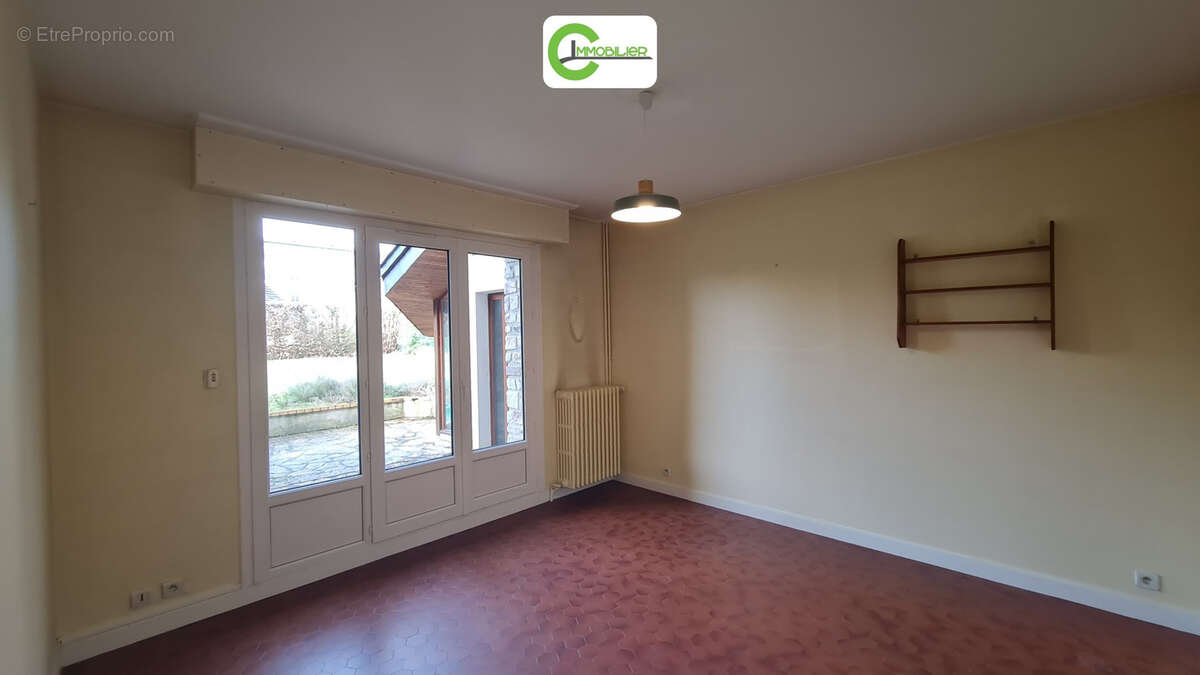 Maison à LA FERTE-BERNARD