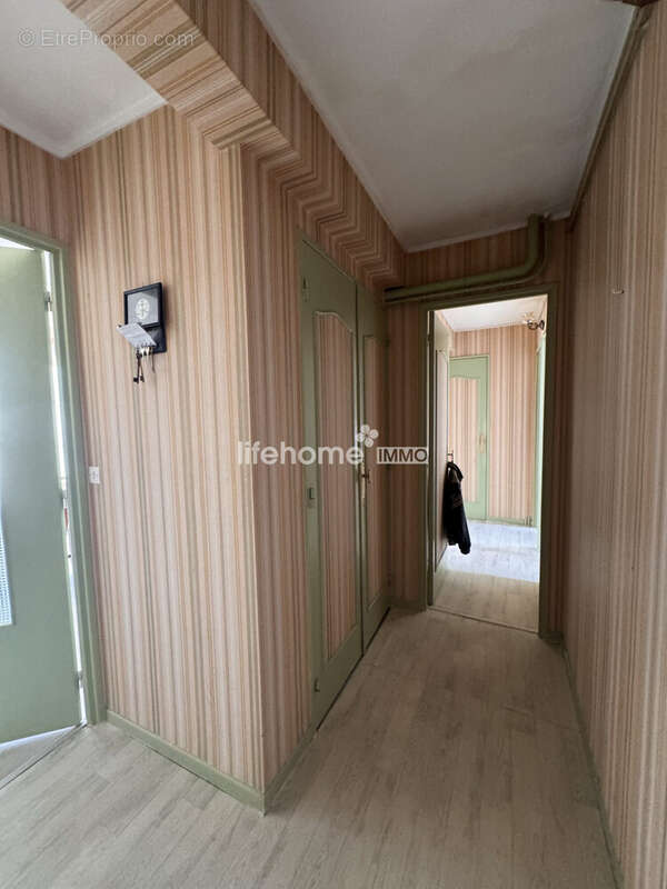 Appartement 68 m² à Chateauroux  - photo 3