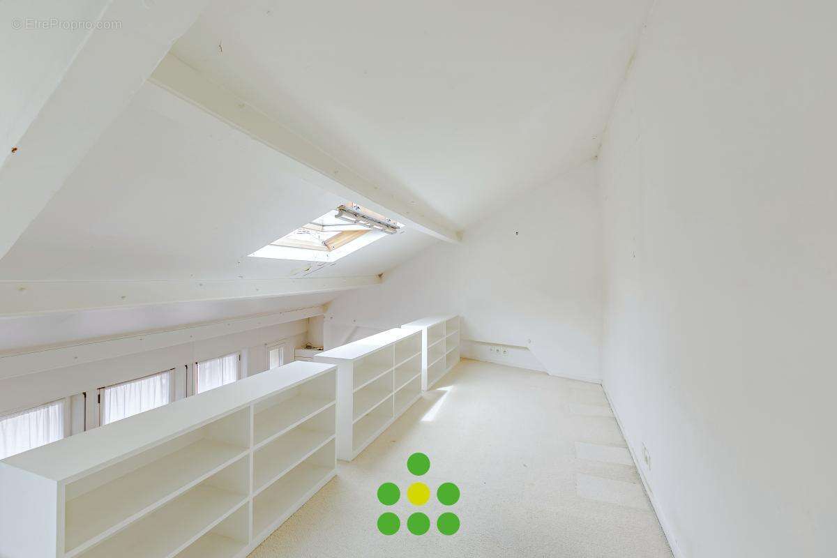 Appartement à ISSY-LES-MOULINEAUX