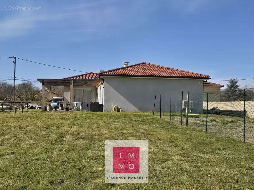 Maison à RABASTENS-DE-BIGORRE