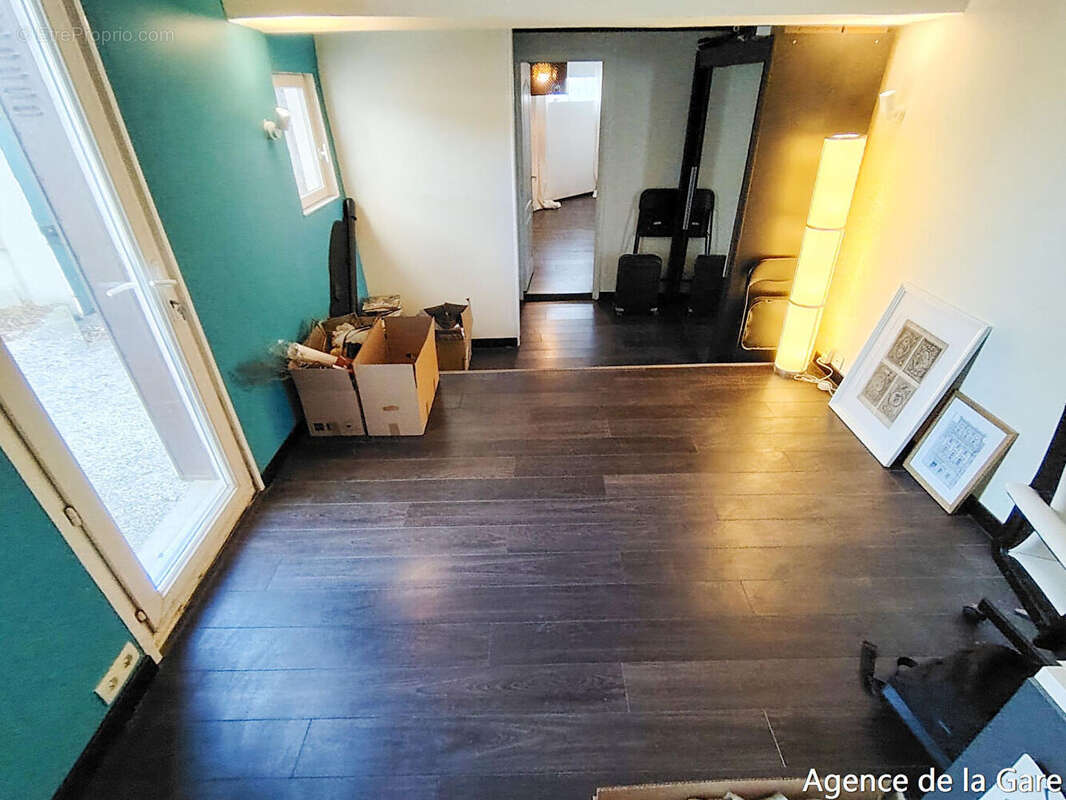 Appartement à HOUILLES