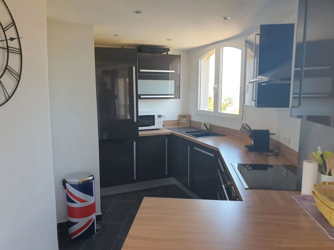 Appartement à COGOLIN