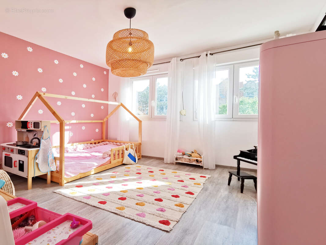 Coup de cœur ! Maison familiale lumineuse et rénovée ! - photo 9