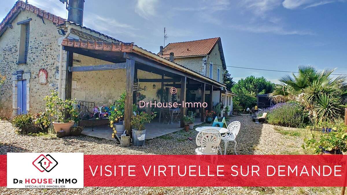 Maison à COURSAC