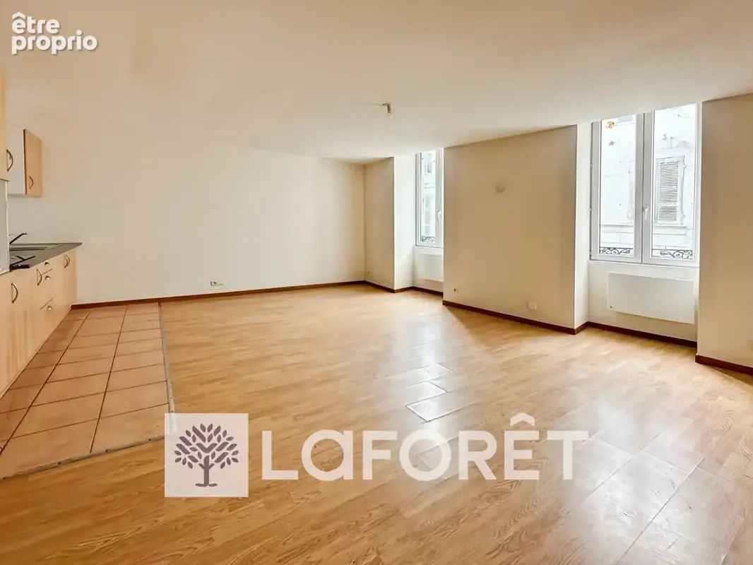 Immeuble de rapport à vendre à Pons (17800) - Entièrement loué - Rentabilité brute d'environ 9 % - photo 4