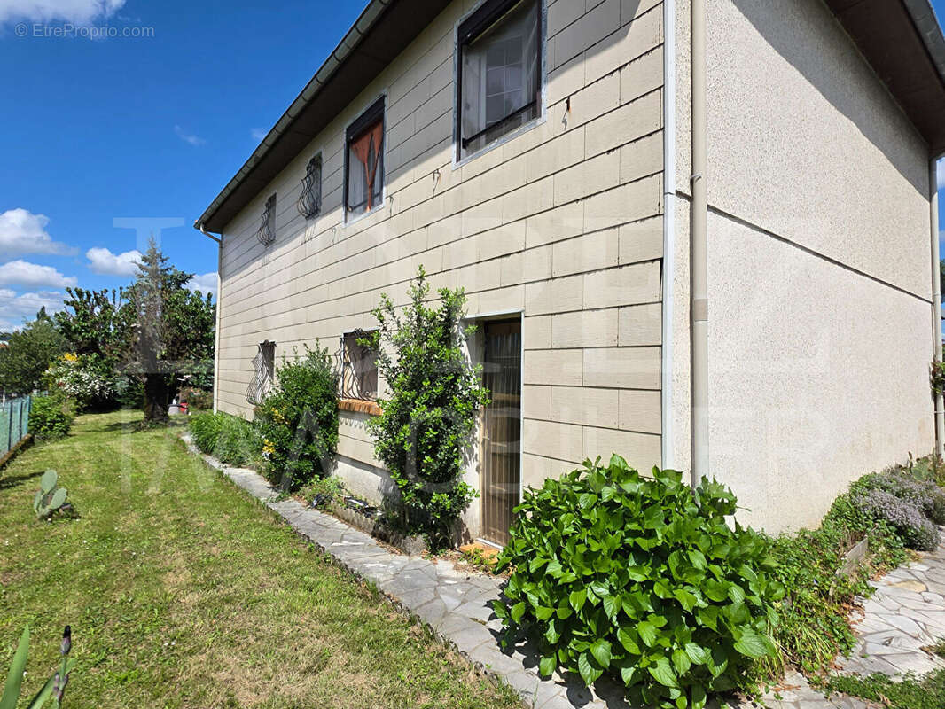 Maison Aussillon 5 pièce(s) 92 m2 - photo 12