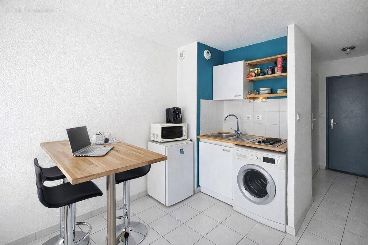Appartement à MARSEILLE-5E