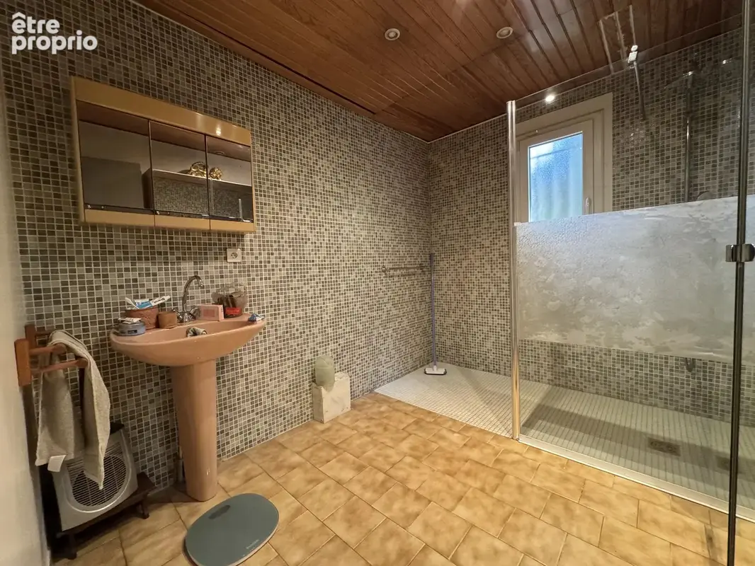 Rousset - Maison 5 pièces de plain pied à vendre - photo 6