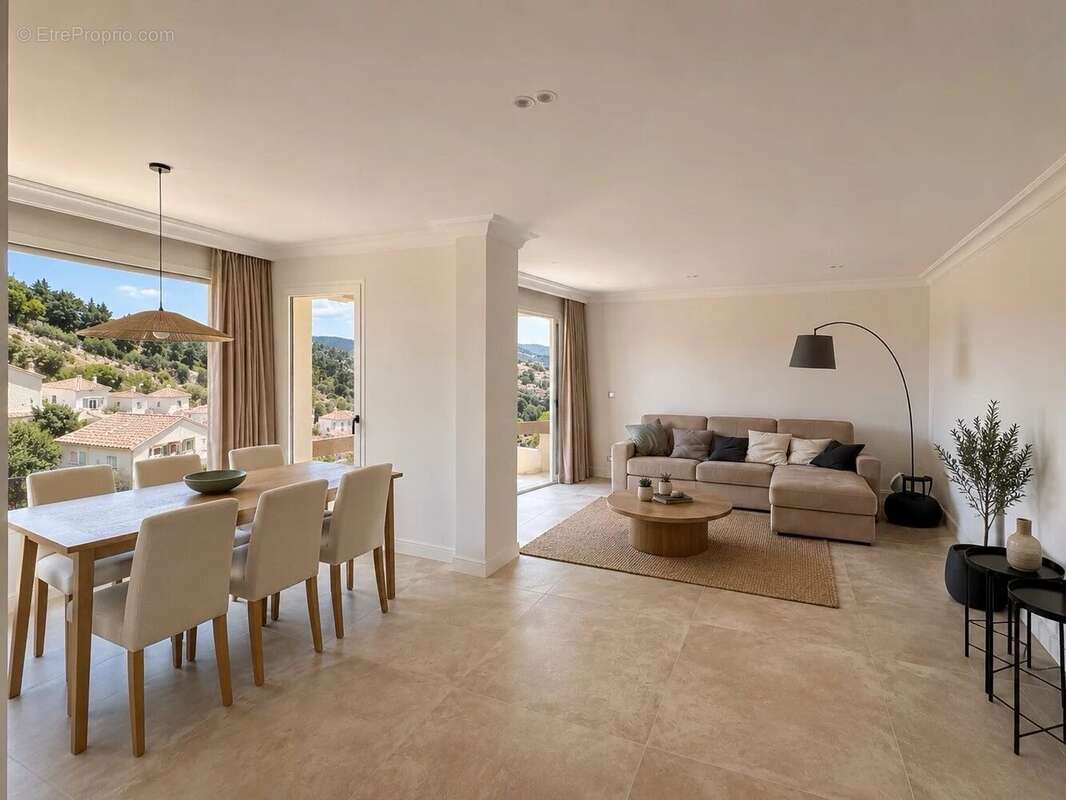 Maison à ROQUEBRUNE-CAP-MARTIN