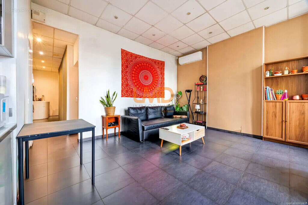 Appartement à MARSEILLE-4E