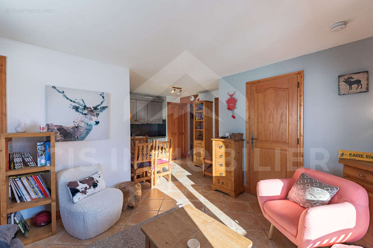 Appartement à LES ALLUES