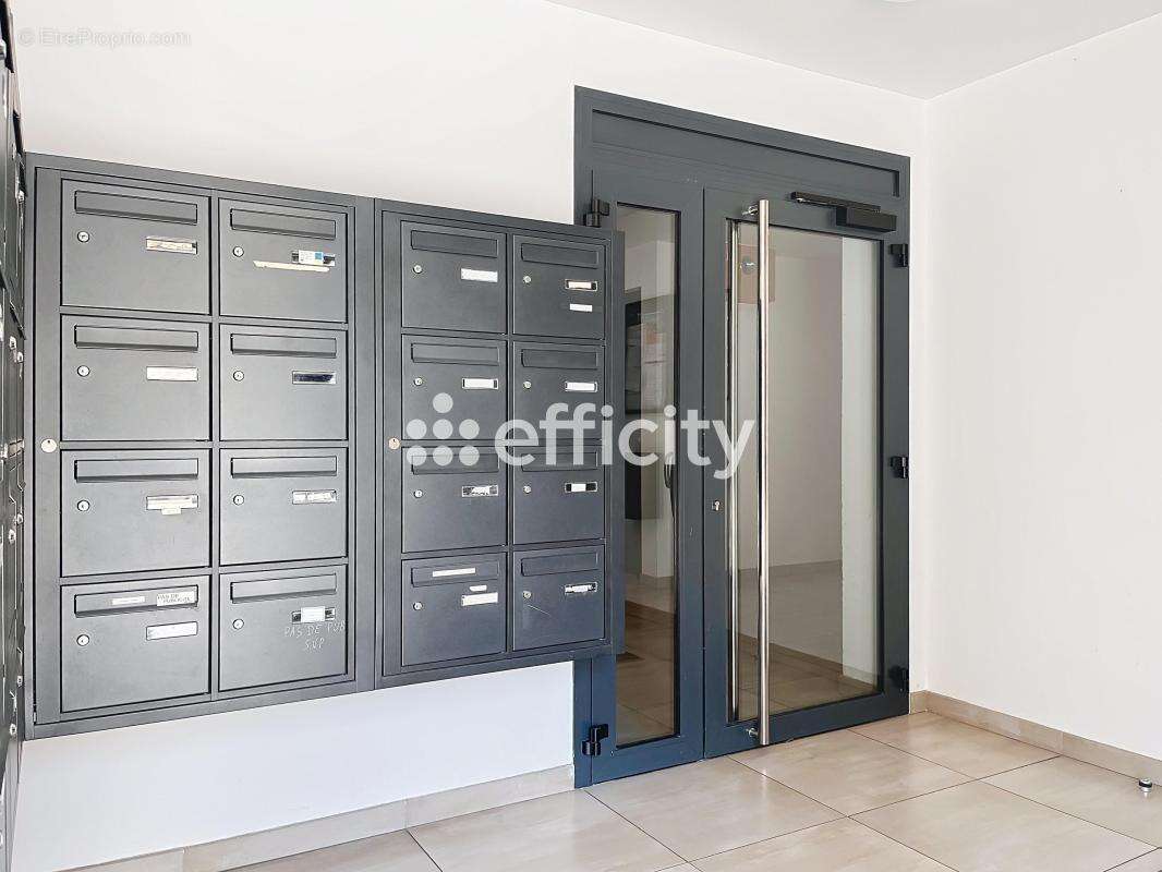 Appartement - photo 2
