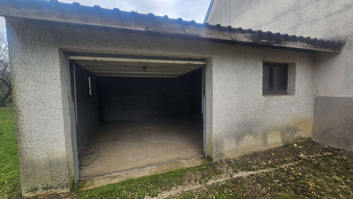 Maison à NUITS-SAINT-GEORGES