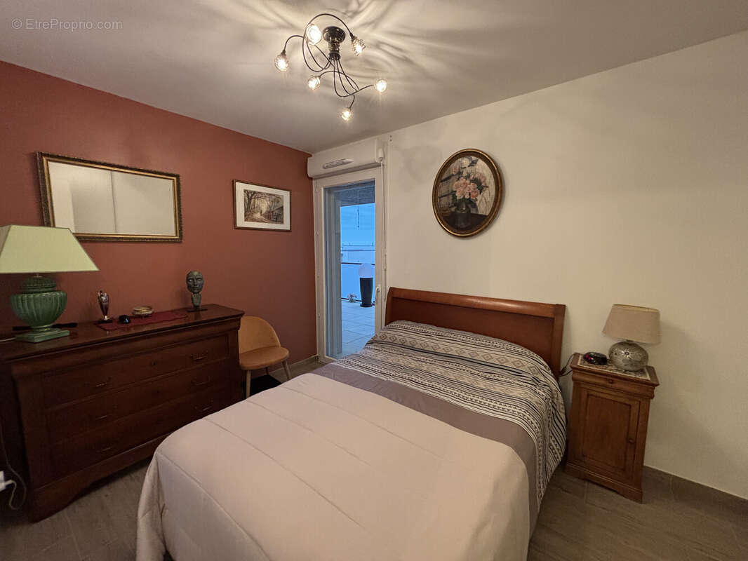 Appartement à PEROLS