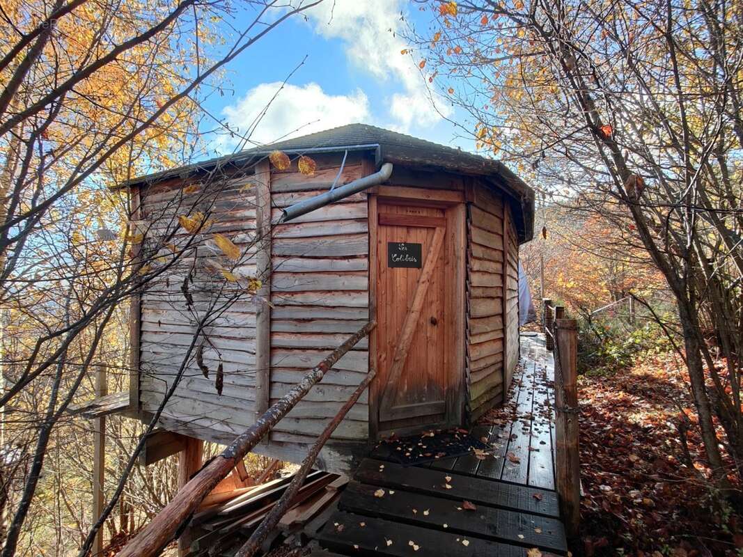 Maison à SAUVESSANGES