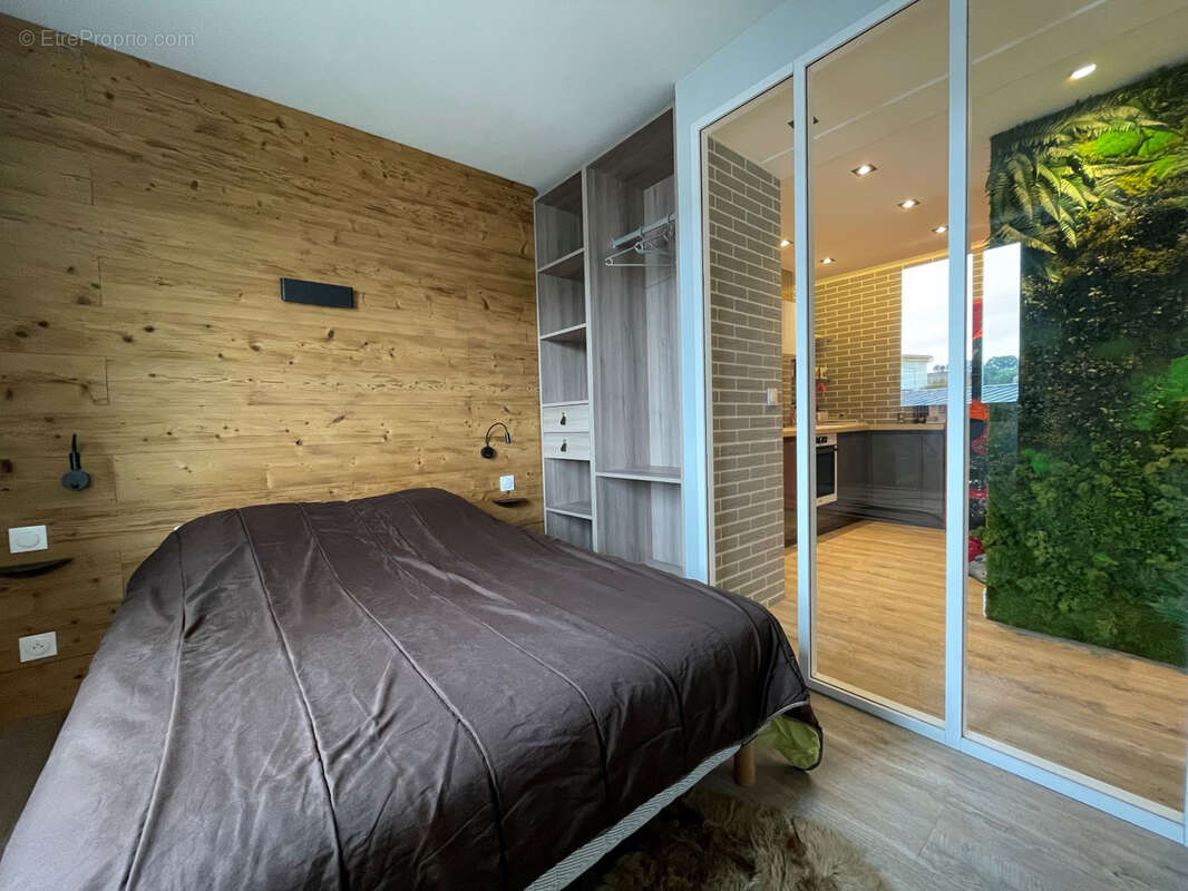 Appartement à RIOM-ES-MONTAGNES