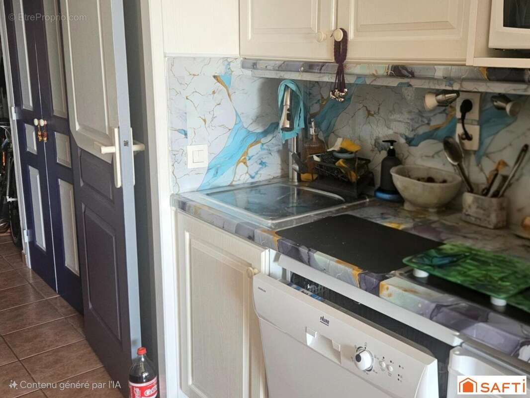 Photo 4 - Appartement à ROQUEBRUNE-SUR-ARGENS